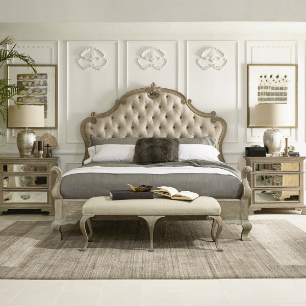 K1049 Bernhardt Campania Upholstered Panel King Bed