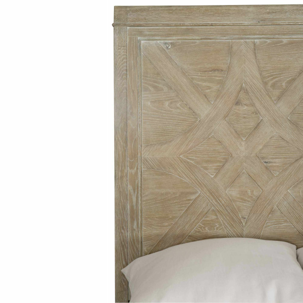 K1290 Bernhardt Rustic Patina Panel King Bed In Sand Finish 03