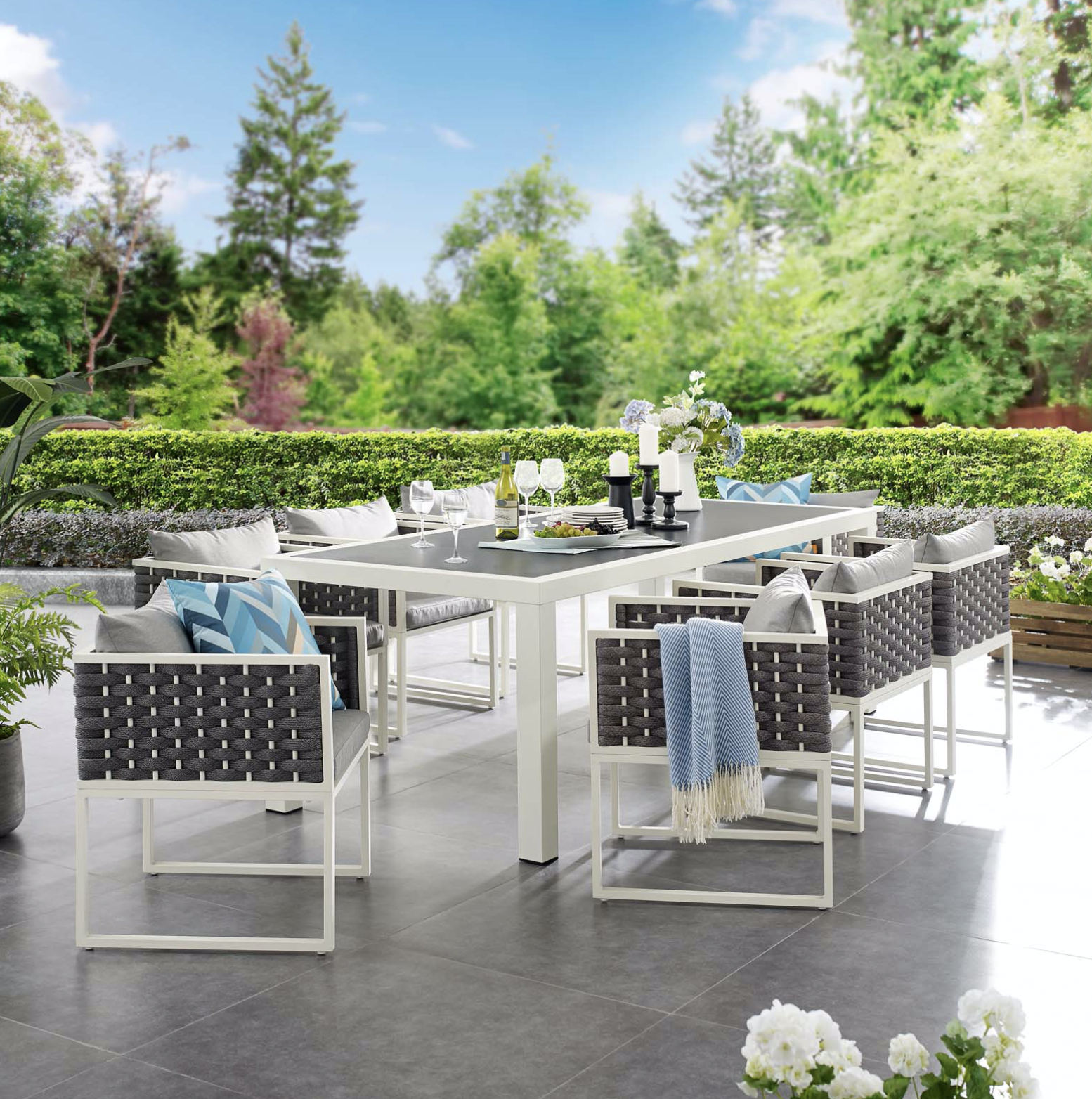 Best Outdoor Furniture for Summer: How to Decorate Your Patio in 2021