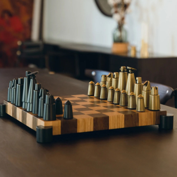 HGDA879 District Eight Industrial Crafted Chess Set