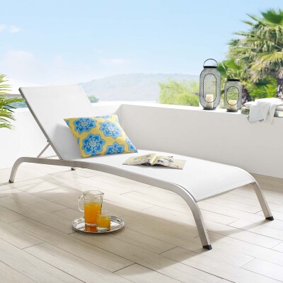 EEI-3721-WHI Savannah Outdoor Patio Mesh Chaise Outdoor Patio Lounge Chair White