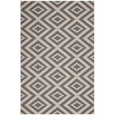R-1135A-58 Jagged Geometric Diamond Trellis 5x8 Indoor and Outdoor Area Rug Gray and Beige