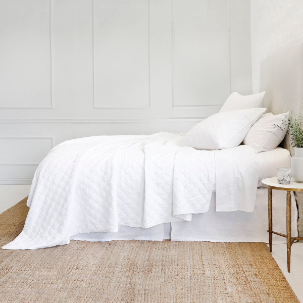 Brussels White Queen Coverlet