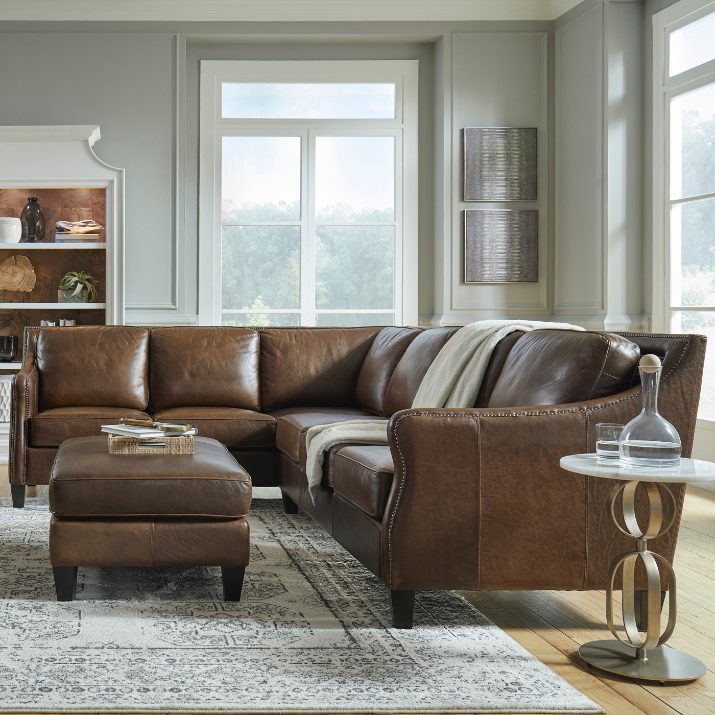 Miles Leather Sectional - Right Facing