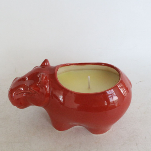 80065-02 7 Inch Hippo Scented Candle Red 10Oz
