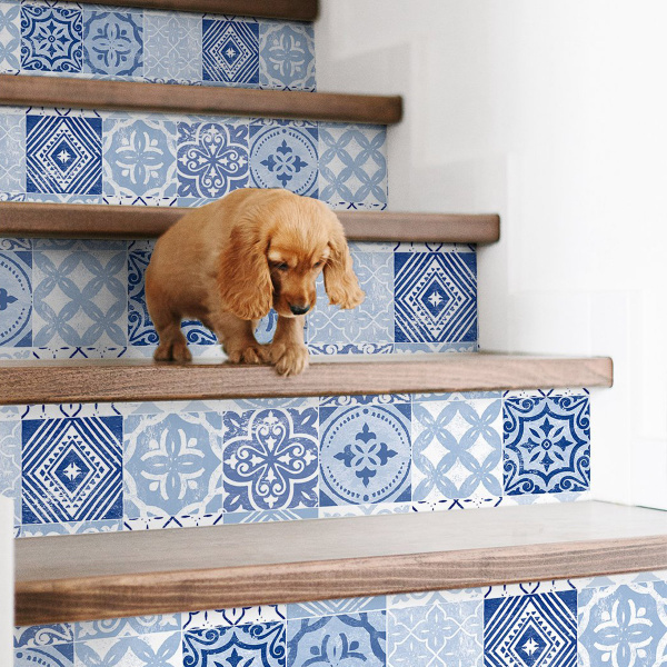 Sg11202 Tileworkblue Stairs