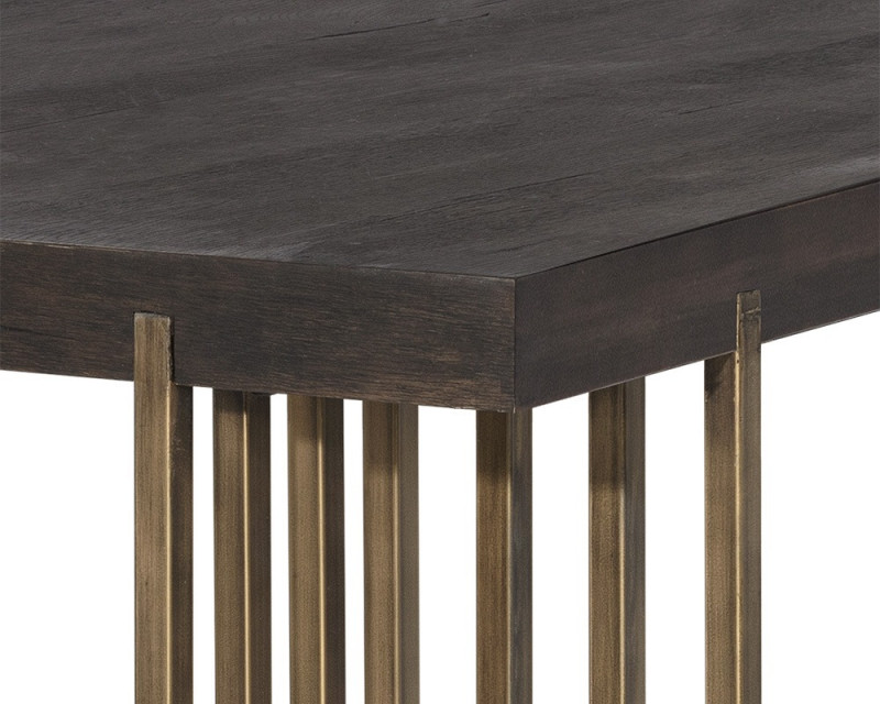 102947 Alto Dining Table 6