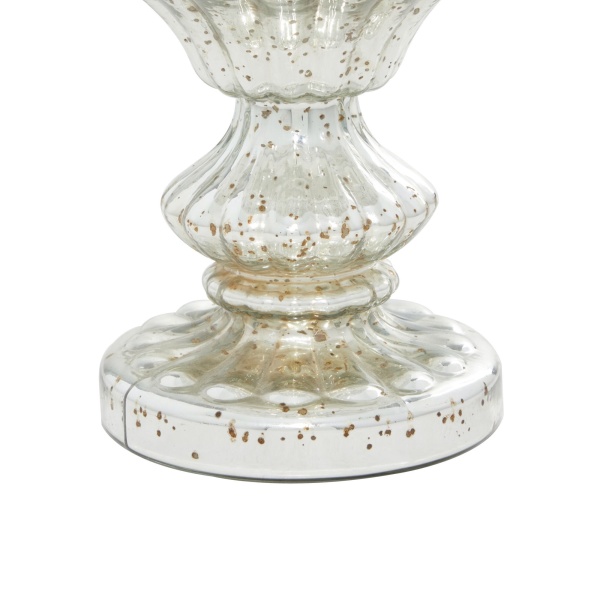 600557 Clear Silver Glass Traditional Candle Holder 3