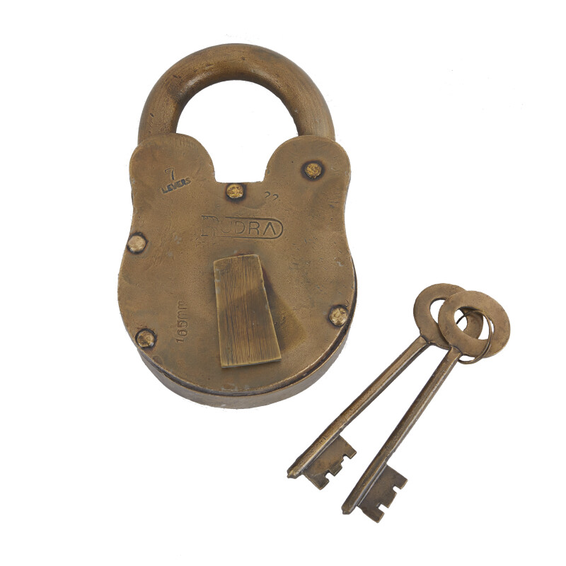 610209 Brass Metal Vintage Lock And Key