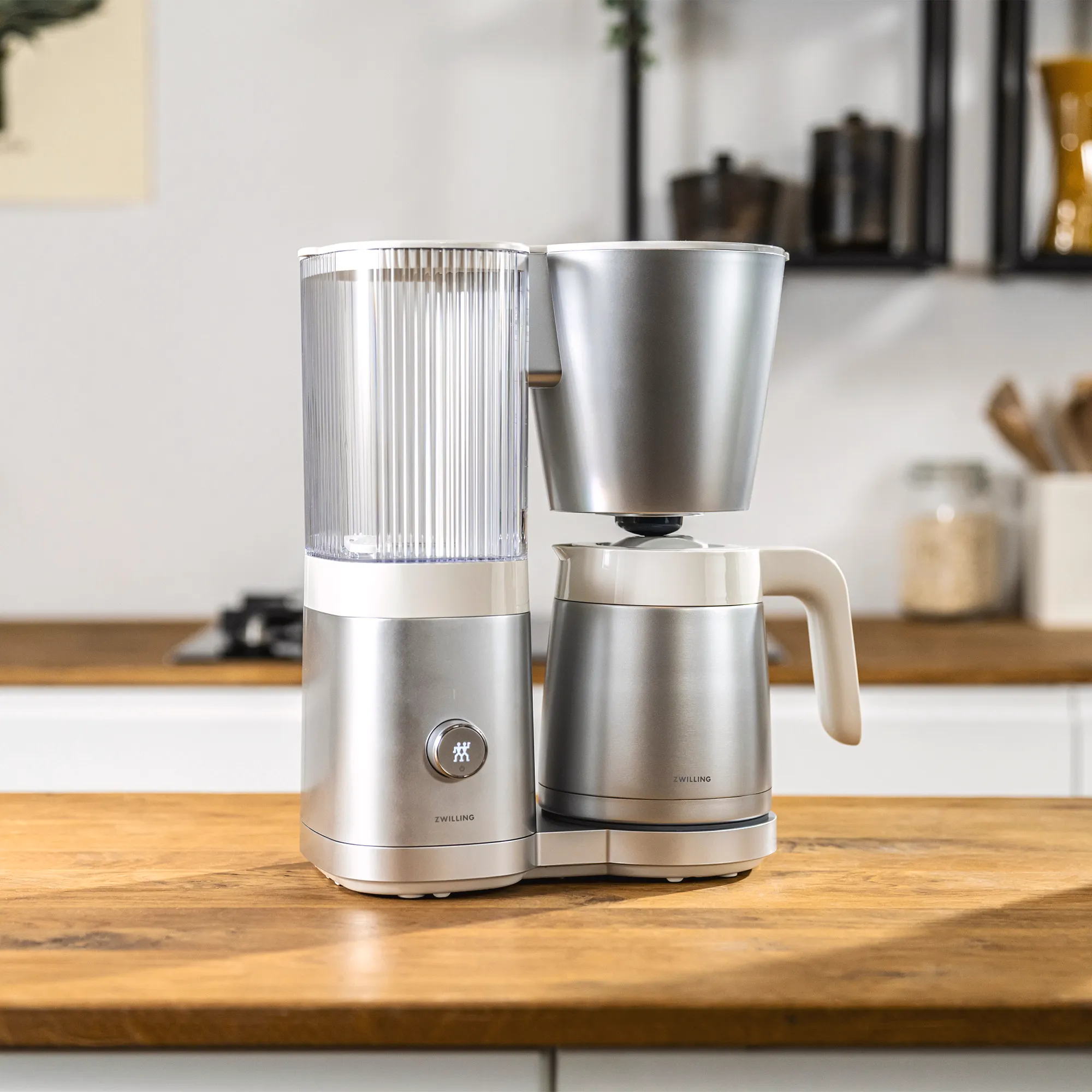 https://www.homethreads.com/files/zwilling/1023536-zwilling-enfinigy-drip-coffee-maker-with-thermo-carafe-10-cup-awarded-the-sca-golden-cup-standard-silver-6.webp