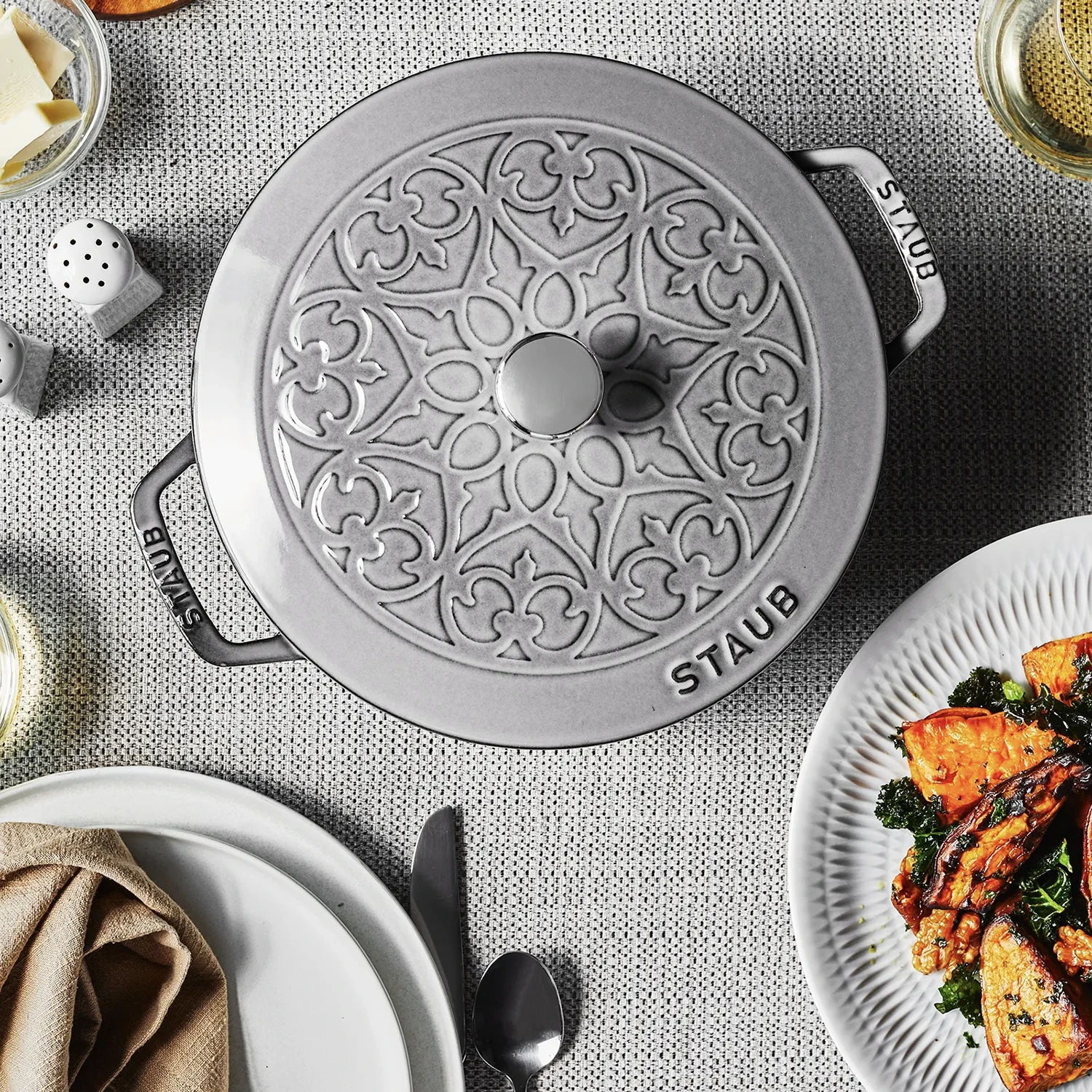 https://www.homethreads.com/files/zwilling/11212418-staub-cast-iron-375-qt-essential-french-oven-with-lilly-lid-graphite-grey-2.webp