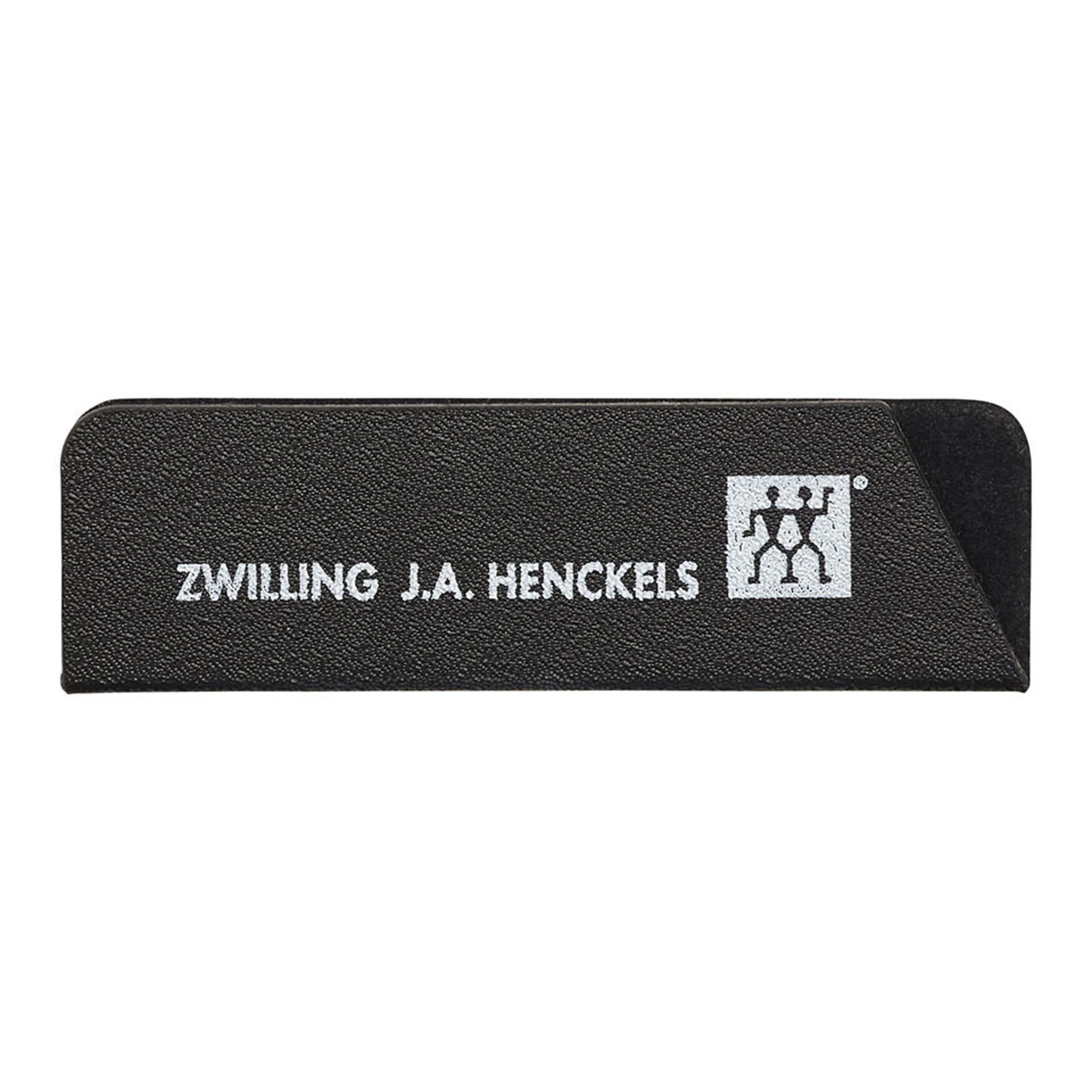 https://www.homethreads.com/files/zwilling/30499-520-zwilling-knife-sheath-for-up-to-3-inch-knives.webp