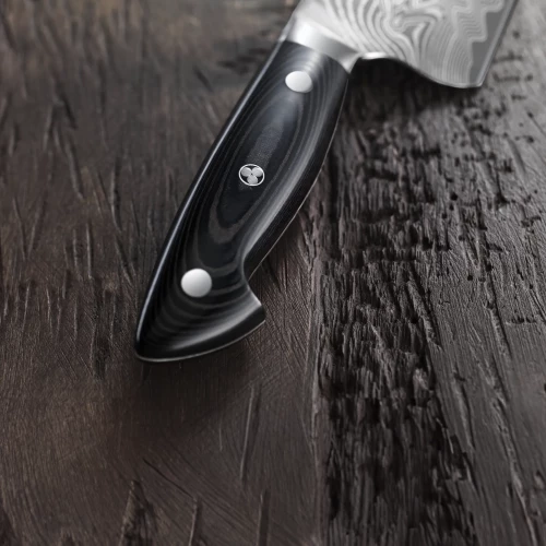 https://www.homethreads.com/files/zwilling/thumbs/34890-233-kramer-by-zwilling-euroline-damascus-collection-9-inch-carving-knife-2.webp