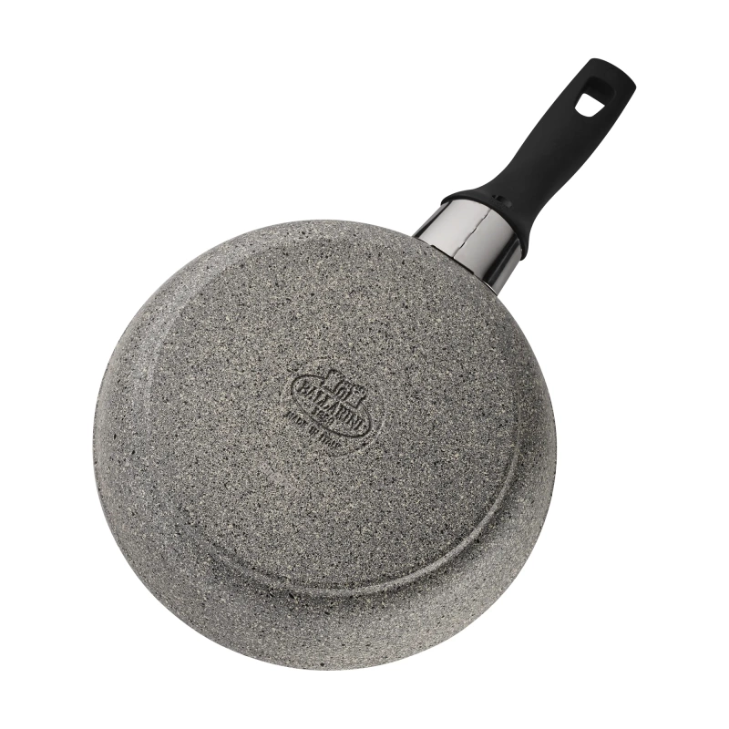 https://www.homethreads.com/files/zwilling/thumbs/75001-641-ballarini-parma-by-henckels-forged-aluminum-8-inch-nonstick-fry-pan-made-in-italy-2.webp