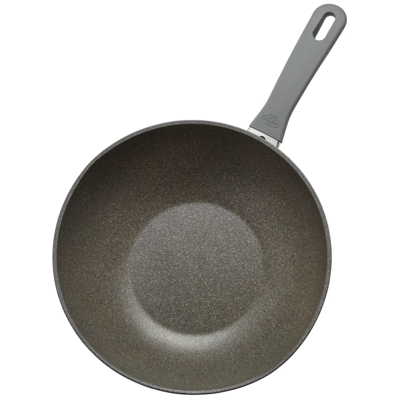 https://www.homethreads.com/files/zwilling/thumbs/75003-100-0-ballarini-parma-plus-by-henckels-11-inch-aluminum-nonstick-stir-fry-pan-with-lid-made-in-italy-2.webp