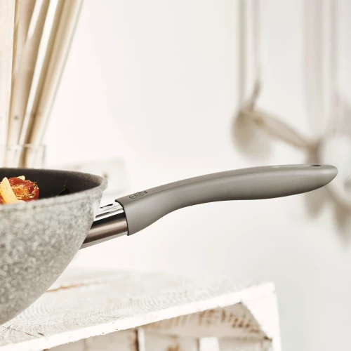 https://www.homethreads.com/files/zwilling/thumbs/75003-100-0-ballarini-parma-plus-by-henckels-11-inch-aluminum-nonstick-stir-fry-pan-with-lid-made-in-italy-5.webp